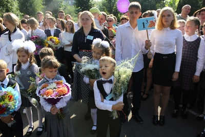 В Омске 43 школы закрыли набор первоклассников