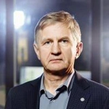 <p>Юрий Угрюмов</p>
