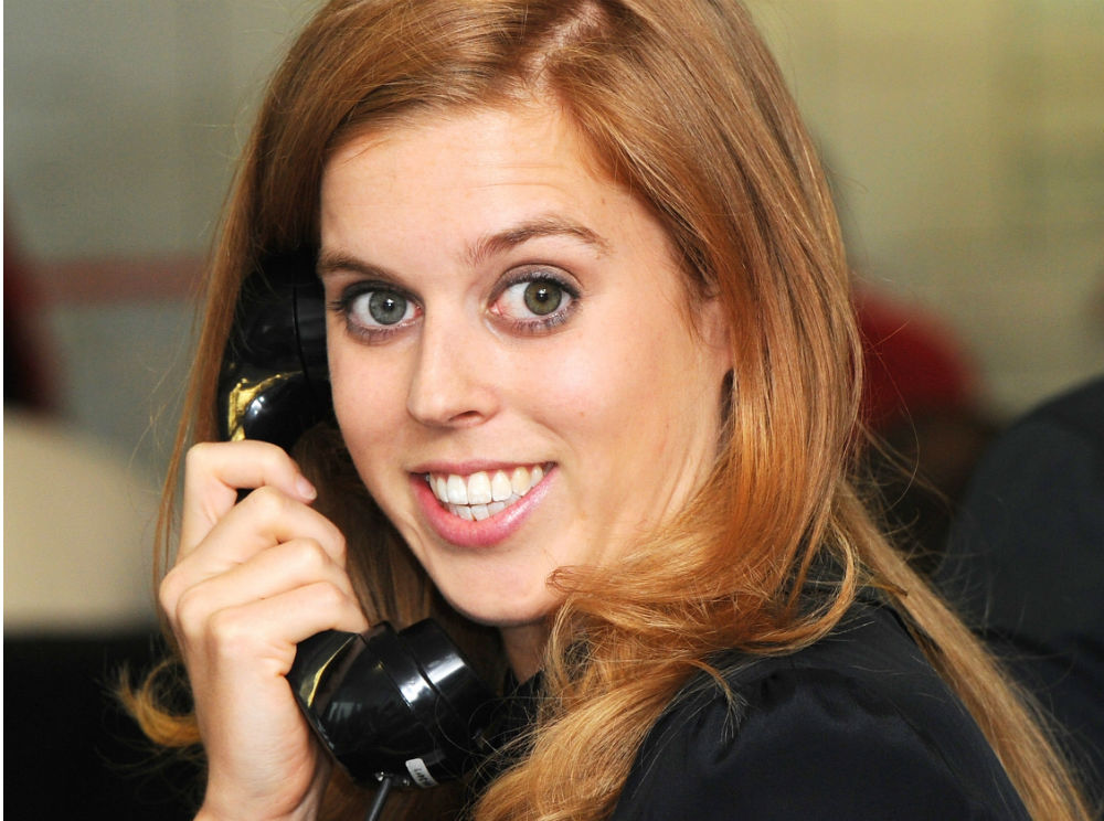 По стопам Королевы: почему свадьба Беатрис станет особым днем для всей Британии | marieclaire.ru