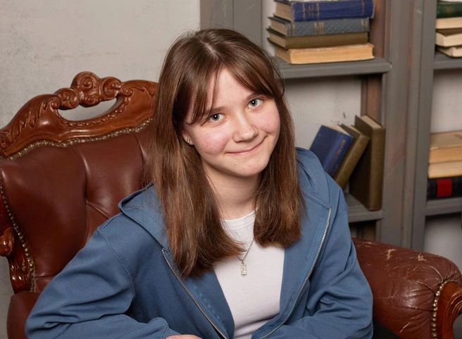 Юная петербурженка мечтает слышать и просит помощи | Источник: семейный архив