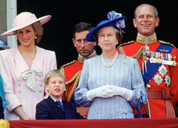 Как принцесса Диана вносила разлад в брак Елизаветы II и принца Филиппа