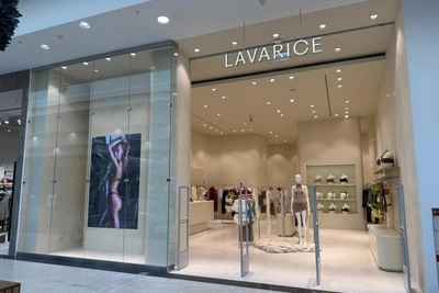 В ТРЦ «Планета» открылся магазин белья Lavarice от жены хоккеиста