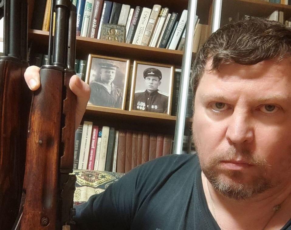 Хулиганство или покушение на убийство? Дело о нападении на депутата Госдумы вернули следователям