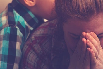 «Мне страшно думать о старости с таким мужем. Я еще могу быть счастливой!»