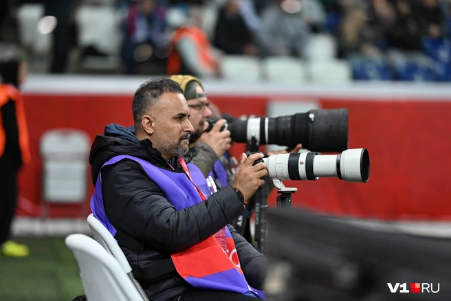 «Снимок дома у меня, 2 на 3 метра»… | Источник: Владислав Головня / V1.RU