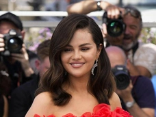 Селена Гомес заявила, что бесплодна: «Есть замечательные люди, готовые стать сурмамами»