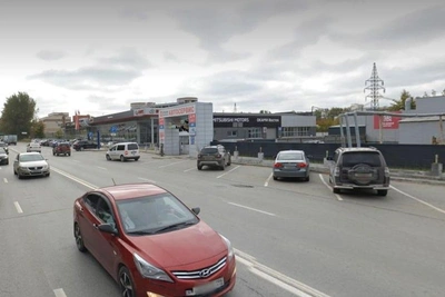 Четыре автосалона снесут в Екатеринбурге из-за реновации