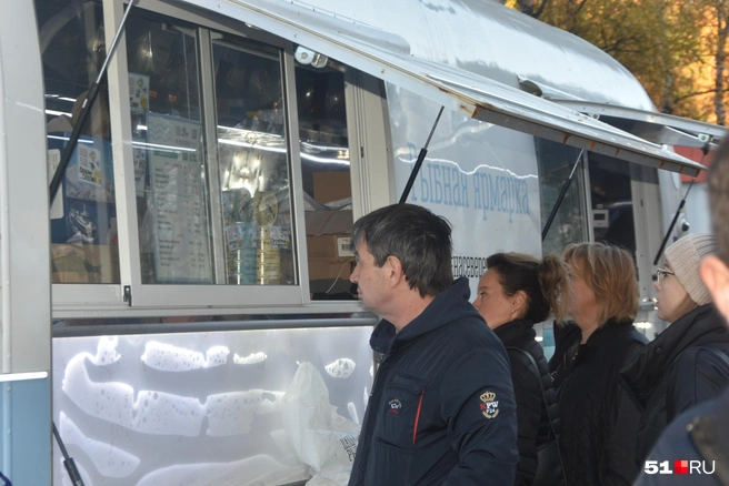 Здесь можно будет купить новогодние деревья и украшения | Источник: Александра Балаба