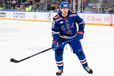 Травма вывела из строя нападающего СКА Валентина Зыкова