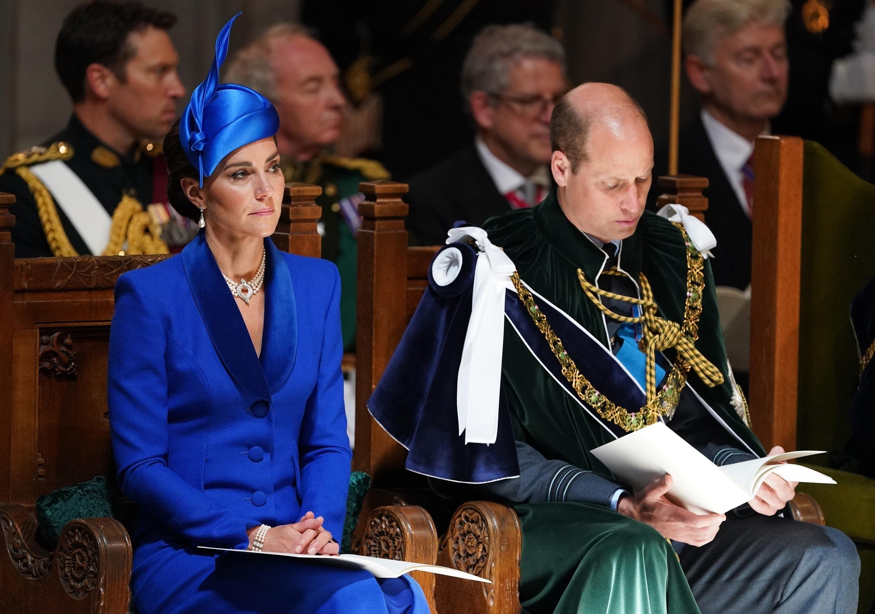Последние новости принцесса уэльская кэтрин на сегодня. Кейт Миддлтон на коронации. Принцесса Кейт на коронации. Кэтрин Миддлтон на коронации.