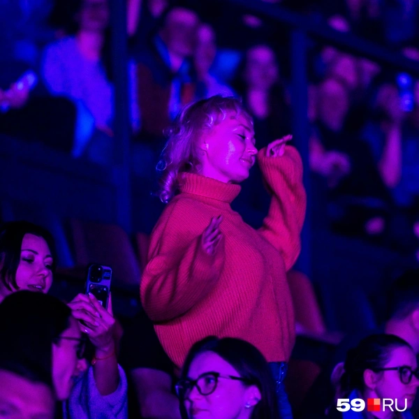 Зрители не могли усидеть на трибунах | Источник: Василина Любимова / 59.RU