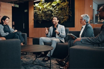 «Ты уж не обессудь»: в чем психологический смысл фразы и при чем тут право на чувства