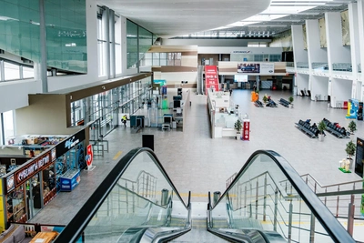 Задержки и отмены рейсов в Перми из-за атак БПЛА