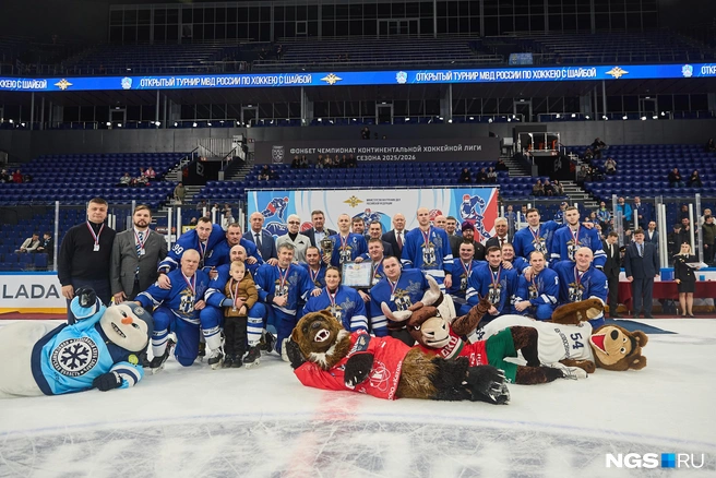 Почетное второе место одержала команда ГУ МВД России по Новосибирской области | Источник: Александр Ощепков / NGS.RU