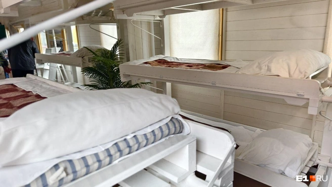 В таком вагоне перевозили раненых бойцов | Источник: Дмитрий Крисковец / E1.RU