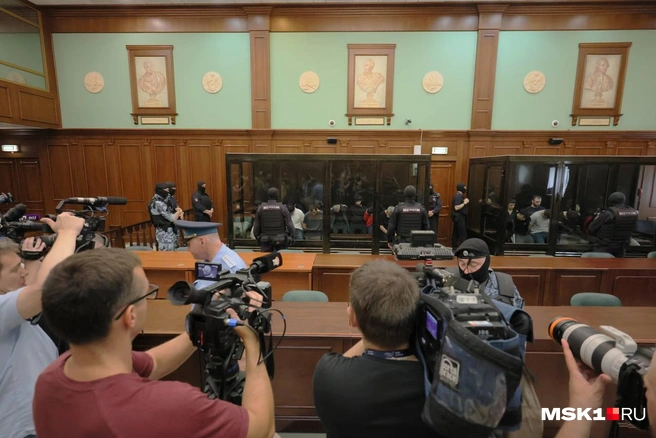 Для подозреваемых выделили два «аквариума» | Источник: Виталий Смольников / MSK1.RU