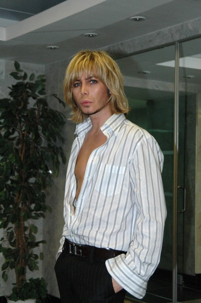 Сергей Зверев | www.starhit.ru