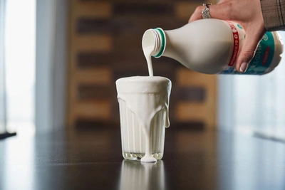 Конфликт на Ближнем Востоке толкает вверх цены на молоко