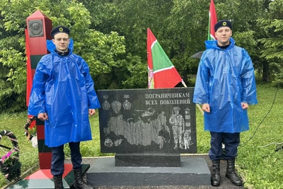 Бойцы «Тигр» обеспечили безопасность на Дне пограничника в Лунино