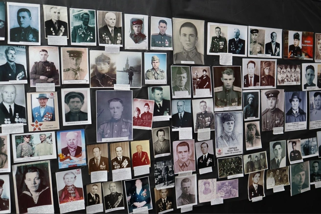 Каждая вторая фотография — это портреты горняков, строивших Назаровский разрез после войны | Источник: АО «СУЭК-Красноярск»