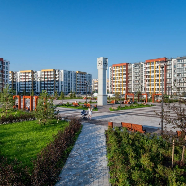 Площадь Солнца с часами в Красносельском районе | Источник: ООО «Сэтл Групп»