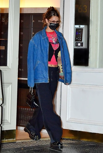 Белла Хадид в Нью-Йорке | marieclaire.ru