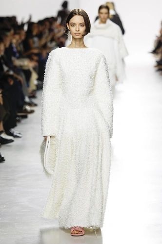 свадьба 2026 тренды, свадебные тренды 2026, свадебные платья 2026, свадебные платья 2026 тренды, платье на свадьбу, свадебное платье, свадебные тренды, невеста 2026 | Источник: IK ALDAMA/IK ALDAMA