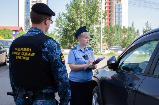 «Мерседес» оценили в миллион рублей | Источник: УФССП по Красноярскому краю / r24.fssp.gov.ru