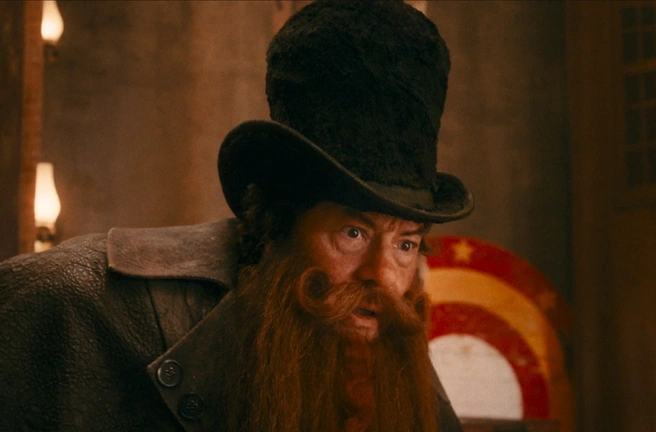 Федор Бондарчук в роли Карабаса Барабаса | Источник: «Кинопоиск»