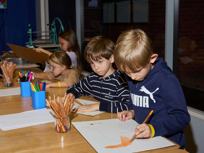 Дети на мастер-классе | Источник: пресс-служба Psychologies.ru