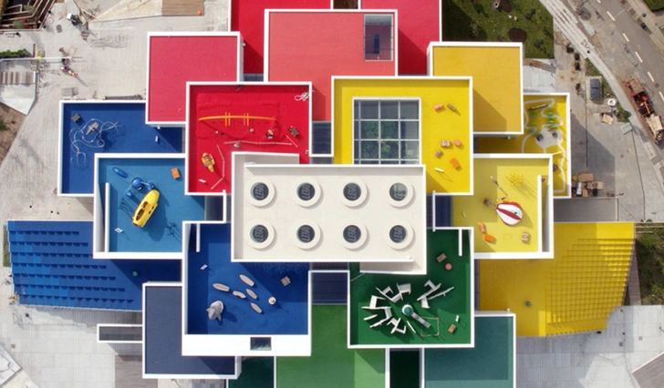 Lego House [2]