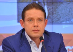 «Хочет служить России»: Павел Буре отправил сына строить военную карьеру