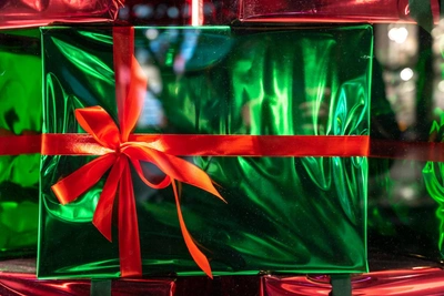 Valentine's Day Gift Ideas with Prices for Your Loved Ones