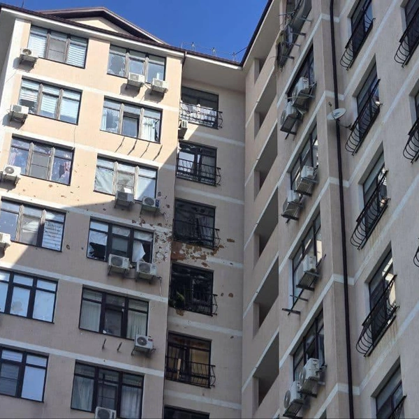 Власти Новороссийска назвали количество поврежденных квартир после атаки дронов ВСУ | Источник: Андрей Кравченко | Глава города-героя Новороссийска