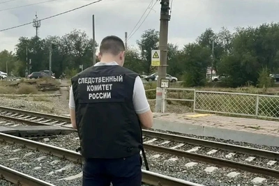 Под Оренбургом поезд насмерть сбил женщину