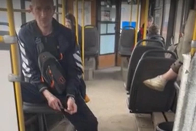 Пассажир с ножом в копейской маршрутке конфликтовал с подростками