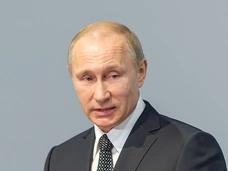 Владимир Путин обращается к народу: плюс 10 тысяч на ребенка до 16 лет