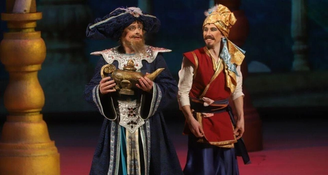 Кадр из спектакля «Волшебная лампа Аладдина» | Источник: opera-samara.ru