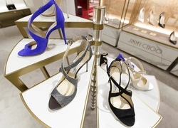 Открылся новый корнер Jimmy Choo в Москве