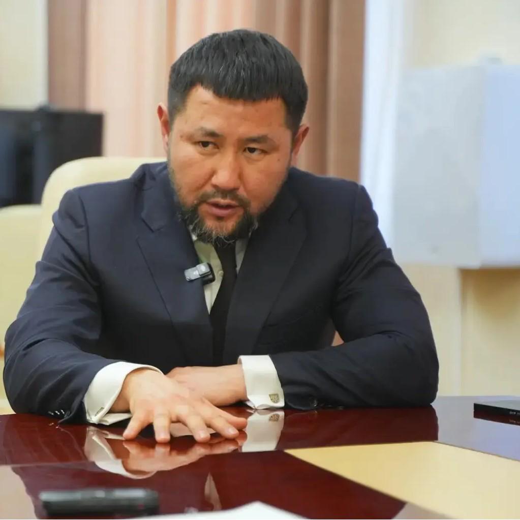 <p>Евгений Григорьев</p>