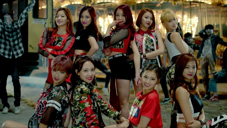 K-поплогия: твой супергид по k-pop группе TWICE