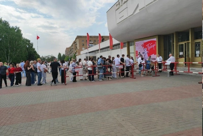 9 мая у музея-панорамы: очереди нет, но цены высоки
