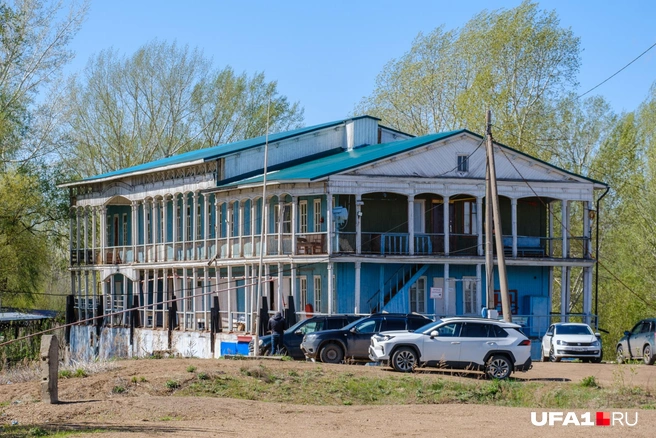 Дебаркадер в Затоне многие знают | Источник: Булат Салихов / UFA1.RU