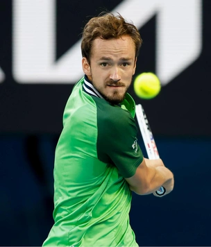 Даниил Медведев проиграл Яннику Синнеру в финале Australian Open 2024: яркие кадры матча
