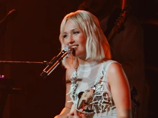 Шаляпин отплясывал на сцене с Иванченко, Пашу выдал любовные тайны своей артистки: концерт-вечеринка Клавы Коки