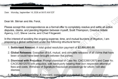 Комик Carrot Top получил требование о $2 млн перед госпитализацией