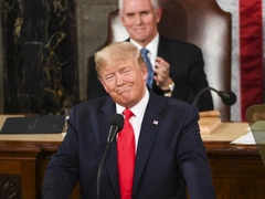 Импичмент провалился: Дональд Трамп остается президентом США