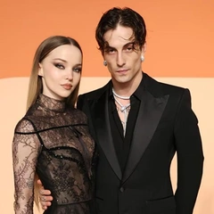 Фронтмена группы Maneskin Дамиано Давид обручился с актрисой Дав Камерон