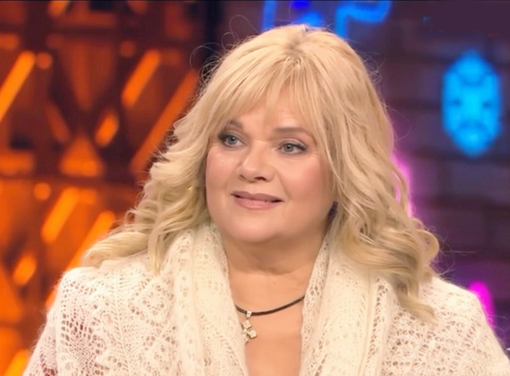 Марина Журавлева | www.starhit.ru