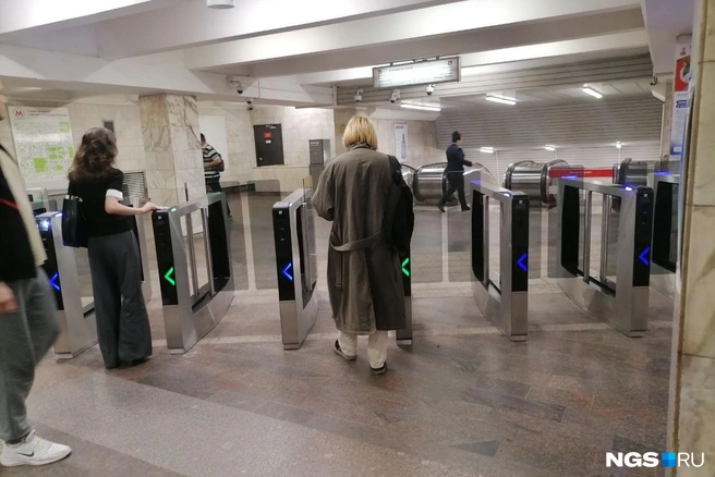 Новые турникеты безопаснее, чем предыдущие | Источник: Егор Сафронов / NGS.RU
